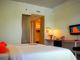 HARRISRoom1_315