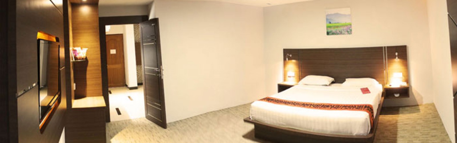 Jr.-Suite-1