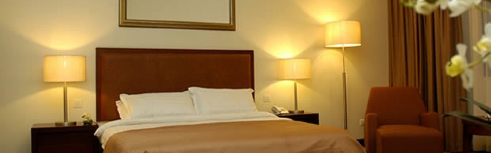 SUITE ROOM