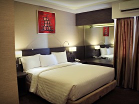 biz-suite-bedroom
