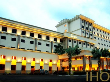 ihotel_facade