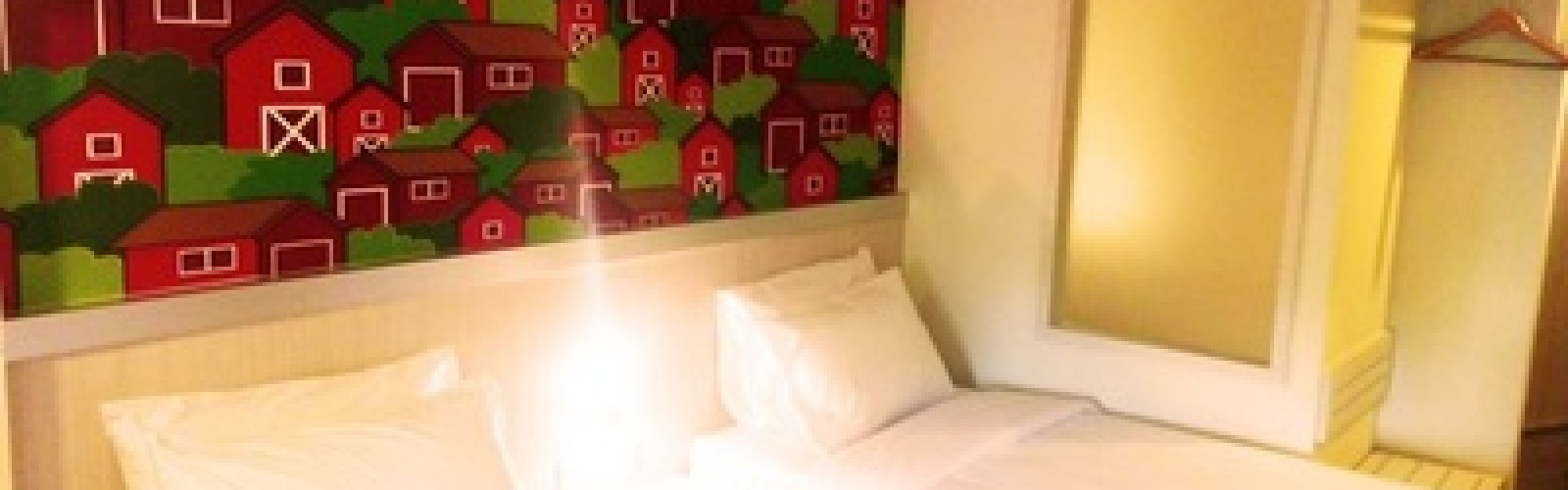 standard_Bedroom_Twin2__2_